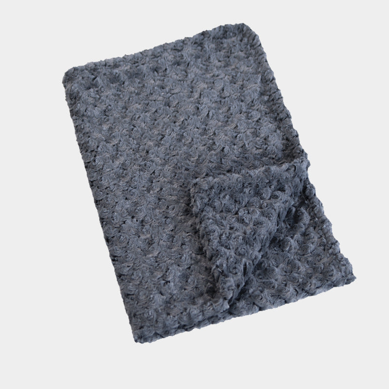 Brand Cross-Border Foreign Trade Pet Supplies Wholesale Cat Blanket to Prevent Colds, Universal Dog Blanket for All Seasons, Cold-Proof Quilt